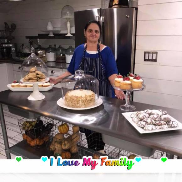 Meet your Posher, Gail - Picture 1 of 1